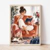 Картина с жена с книга в кресло в светла дървена рамка, облегната на бяла стена върху паркет