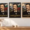 Същият портрет на Георги Раковски в бяла, черна и дървена рамка на стена в стая